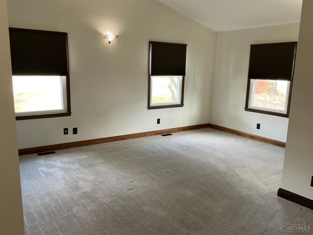 11231 Lincolnshire Drive, Forest Park, OH 45240