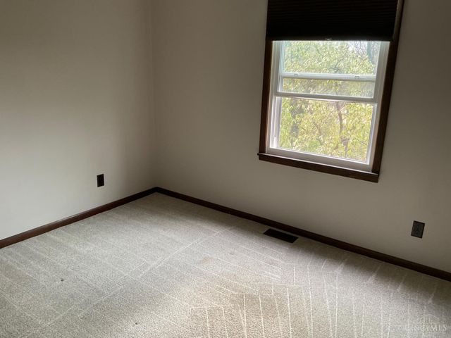 11231 Lincolnshire Drive, Forest Park, OH 45240