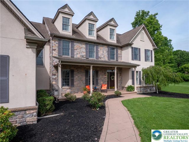 20 Longhill Drive, Easton, PA 18042
