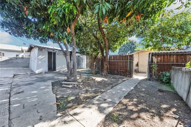 12822 Danbrook, Whittier, CA 90602