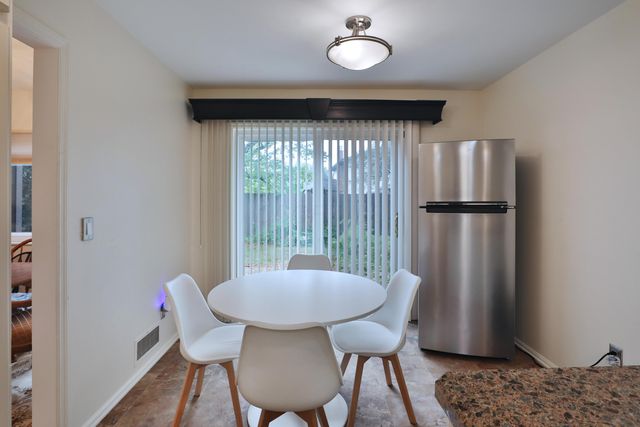 2095 Willowick Drive, C, Columbus, OH 43229