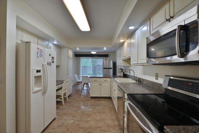 2095 Willowick Drive, C, Columbus, OH 43229