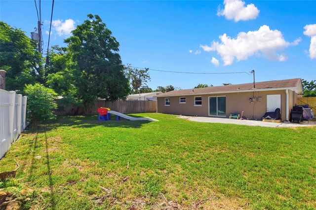 4327 BEACON SQUARE DRIVE, Holiday, FL 34691