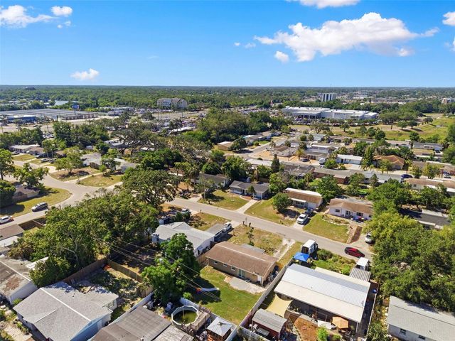 4327 BEACON SQUARE DRIVE, Holiday, FL 34691