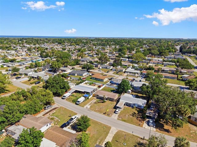 4327 BEACON SQUARE DRIVE, Holiday, FL 34691