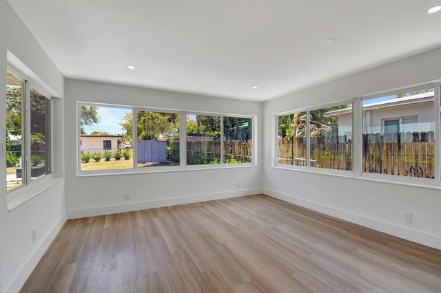 420 SW 13TH Street, Fort Lauderdale, FL 33315