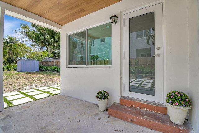 420 SW 13TH Street, Fort Lauderdale, FL 33315
