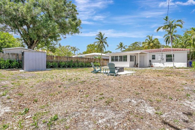 420 SW 13TH Street, Fort Lauderdale, FL 33315