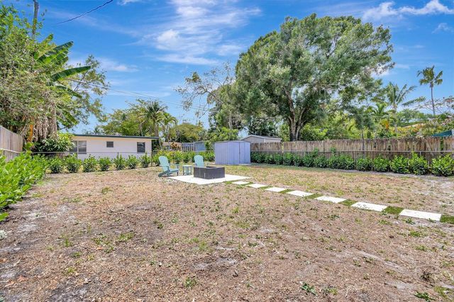 420 SW 13TH Street, Fort Lauderdale, FL 33315