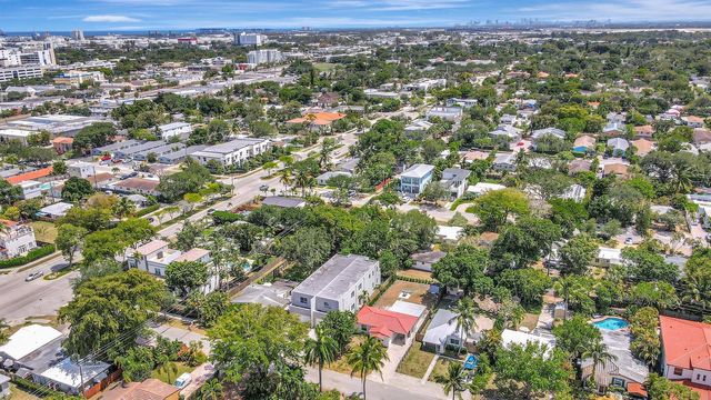 420 SW 13TH Street, Fort Lauderdale, FL 33315