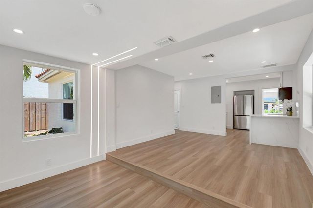 420 SW 13TH Street, Fort Lauderdale, FL 33315