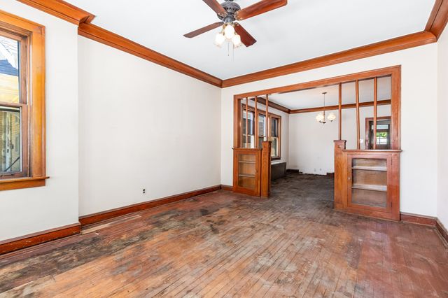 4826 S Kolin Avenue, Chicago, IL 60632
