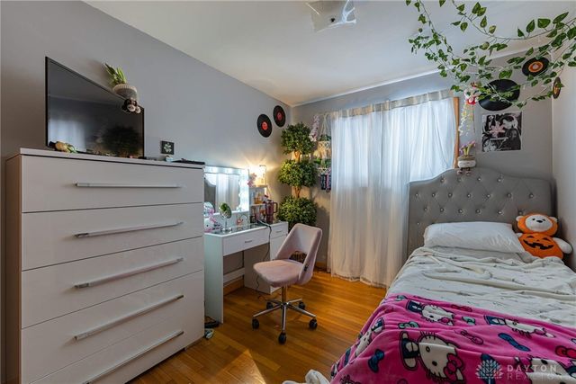 1427 Barton Avenue, Kettering, OH 45429