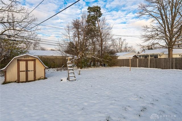 1427 Barton Avenue, Kettering, OH 45429