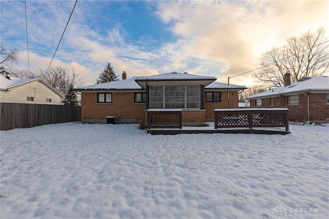 1427 Barton Avenue, Kettering, OH 45429