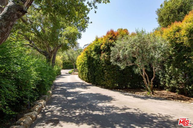 857 Picacho Lane, Santa Barbara, CA 93108