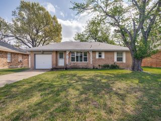 1818 N Place, Plano, TX 75074