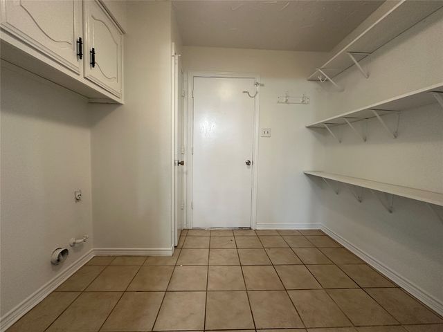 719 Athenia Way, Duncanville, TX 75137
