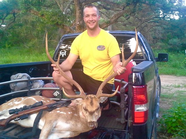 10324 Fm 530, Hallettsville, TX 77964