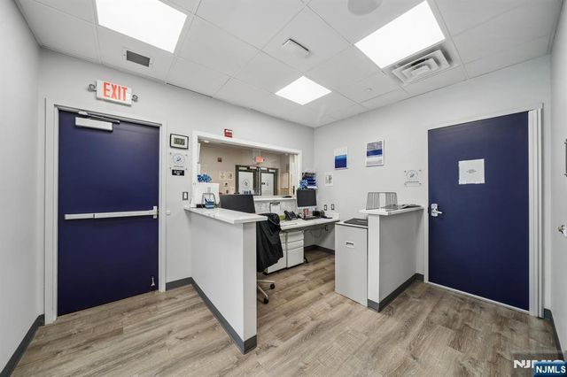 520 Sylvan Avenue, Englewood Cliffs, NJ 07632