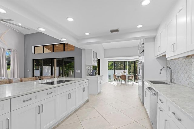 1050 Brooks Lane, Delray Beach, FL 33483