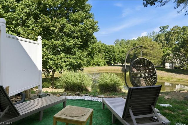 822 Creek Crossing Trail, Whitsett, NC 27377