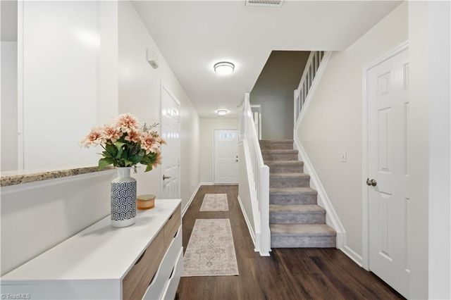 822 Creek Crossing Trail, Whitsett, NC 27377