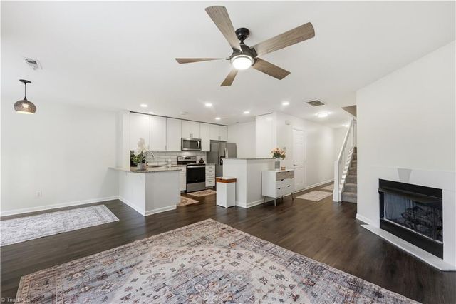 822 Creek Crossing Trail, Whitsett, NC 27377