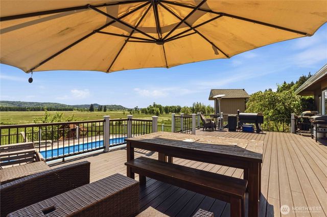 1507 S Scheuber Road, Centralia, WA 98531
