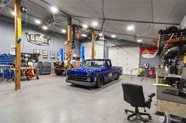 1507 S Scheuber Road, Centralia, WA 98531
