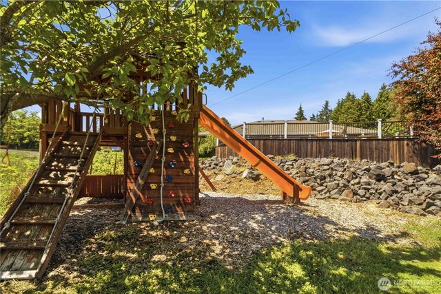 1507 S Scheuber Road, Centralia, WA 98531