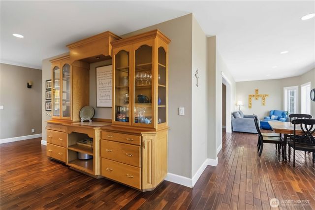 1507 S Scheuber Road, Centralia, WA 98531