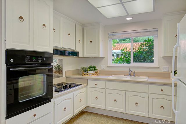 784 Via Los Altos B, Laguna Woods, CA 92637