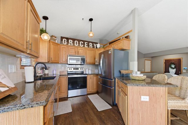 849 S Sunset Cir, Andover, KS 67002