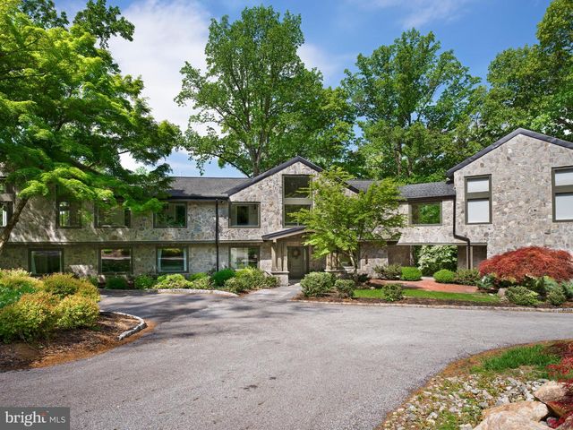 50 FAIRVIEW RD, Penn Valley, PA 19072