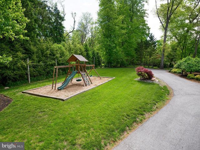 50 FAIRVIEW RD, Penn Valley, PA 19072