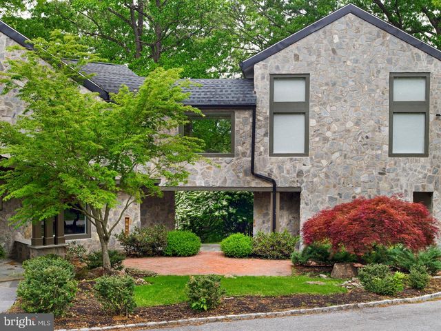 50 FAIRVIEW RD, Penn Valley, PA 19072