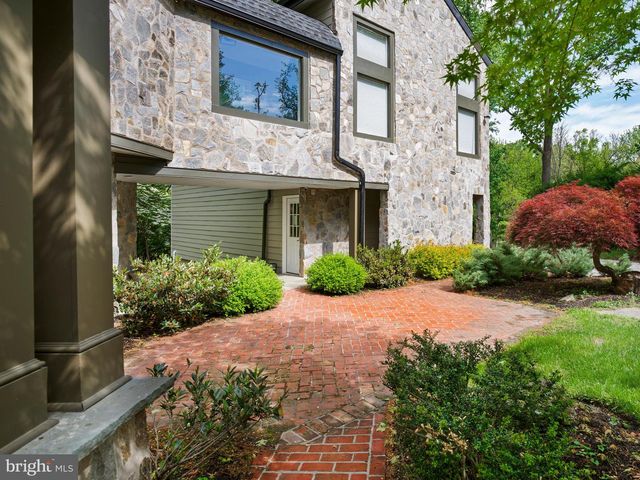 50 FAIRVIEW RD, Penn Valley, PA 19072