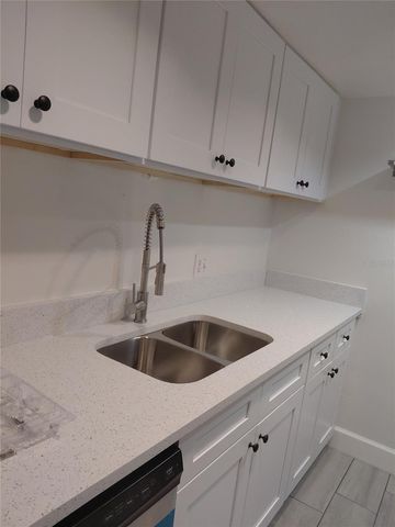 4725 JOSEPH COURT 229, Tampa, FL 33614