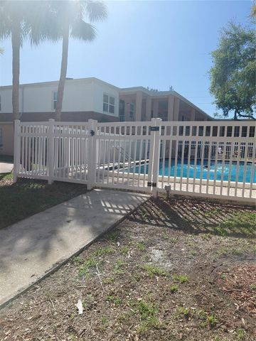 4725 JOSEPH COURT 229, Tampa, FL 33614