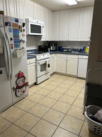 5405 1ST STREET NE, St Petersburg, FL 33703