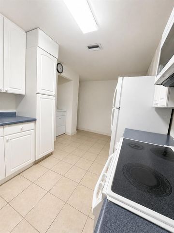 5405 1ST STREET NE, St Petersburg, FL 33703