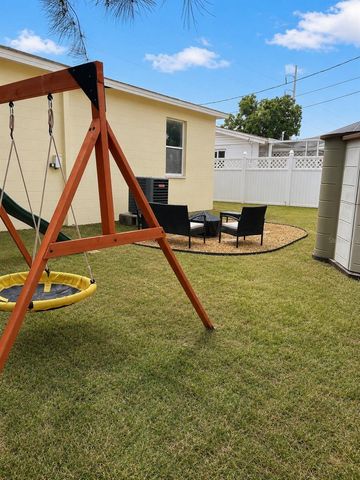 5405 1ST STREET NE, St Petersburg, FL 33703