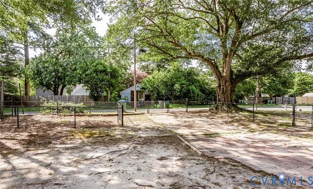 5421 Park Ave, Richmond, VA 23226