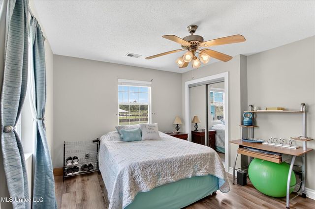 4031 Bank Street, Bay Saint Louis, MS 39520