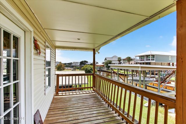 4031 Bank Street, Bay Saint Louis, MS 39520