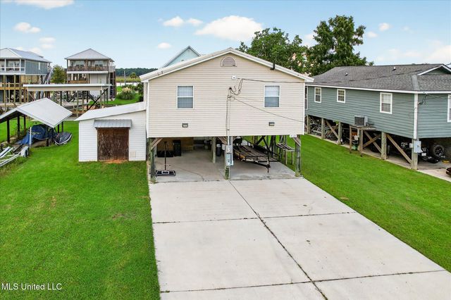 4031 Bank Street, Bay Saint Louis, MS 39520
