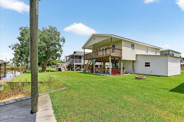 4031 Bank Street, Bay Saint Louis, MS 39520