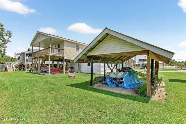 4031 Bank Street, Bay Saint Louis, MS 39520