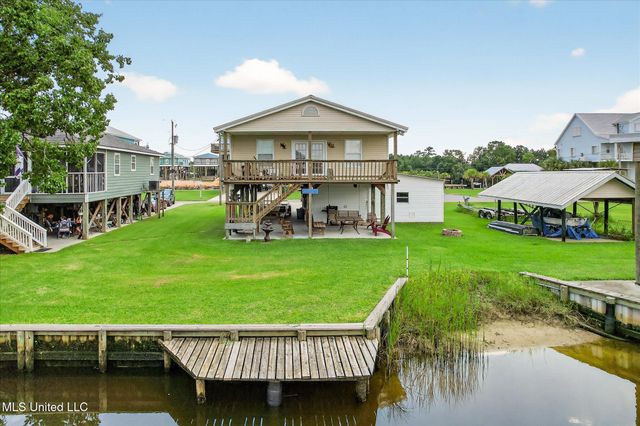 4031 Bank Street, Bay Saint Louis, MS 39520